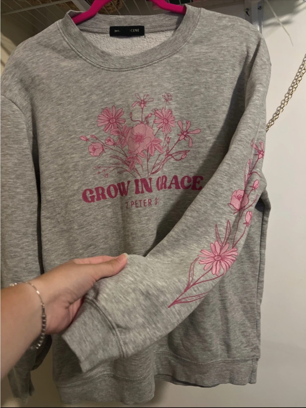 Gray Sweatshirt with Pink Floral 'Grow in Grace' Graphic